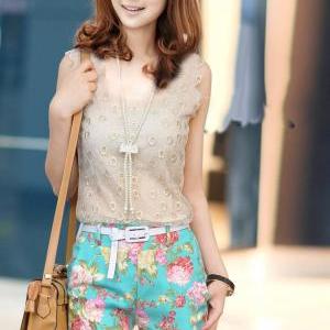 Low Waisted Flower Short Floral Print