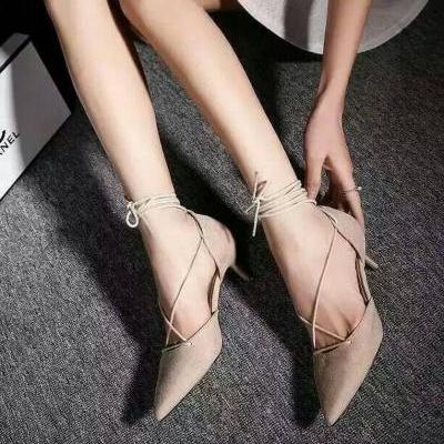 Lace Up Low Heel Pointed Pumps
